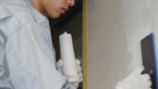 【施工事例】退去から次入居まで時間がない！「張り替えか、現状維持か」のジレンマを解決